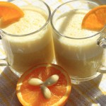 Миндальное молочко /на основе свежевыжатого апельсинового сока/